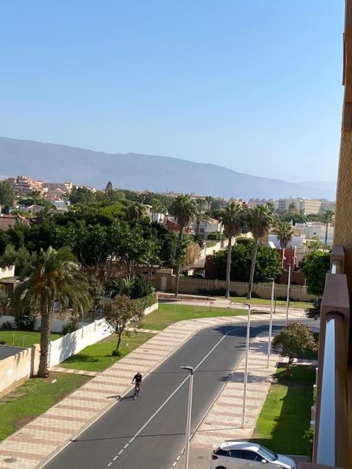 Apartamentos La Gaviota Roquetas de Mar Kültér fotó