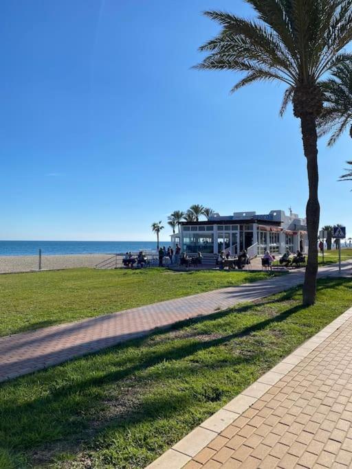 Apartamentos La Gaviota Roquetas de Mar Kültér fotó