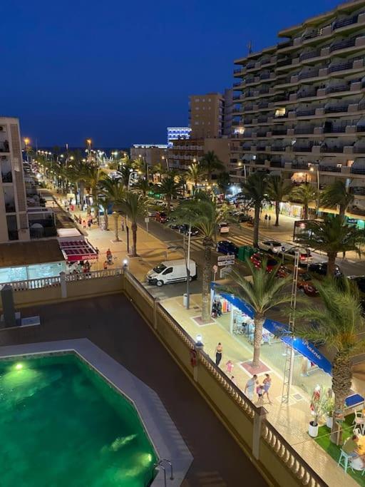 Apartamentos La Gaviota Roquetas de Mar Kültér fotó