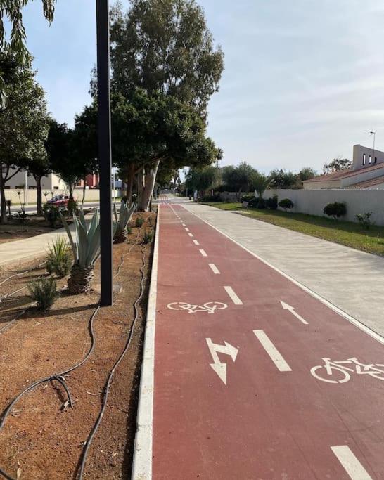 Apartamentos La Gaviota Roquetas de Mar Kültér fotó