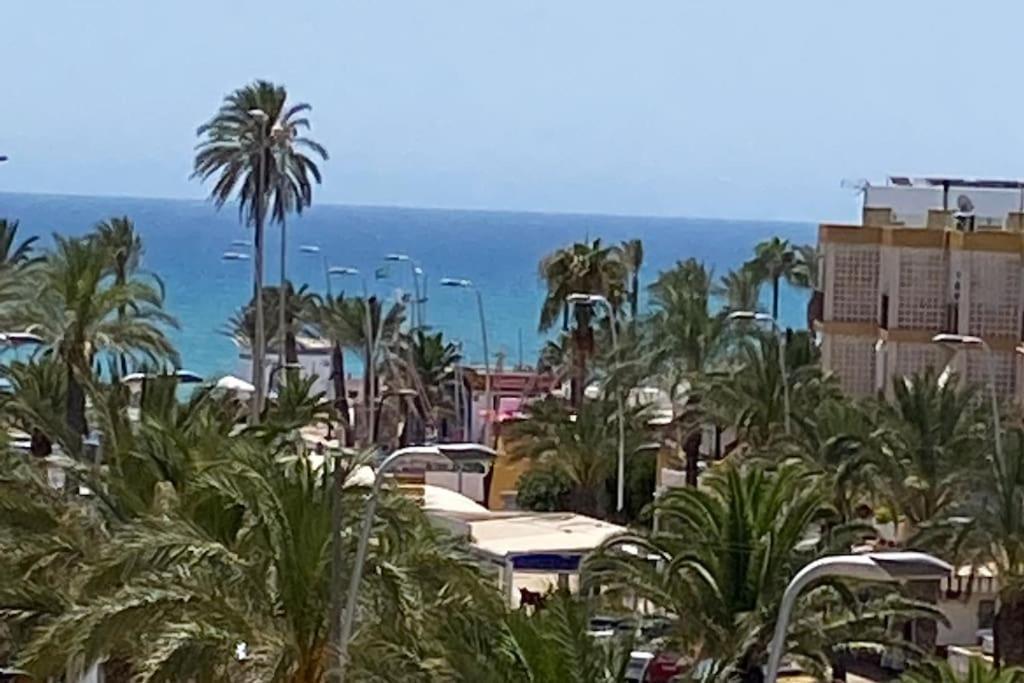 Apartamentos La Gaviota Roquetas de Mar Kültér fotó