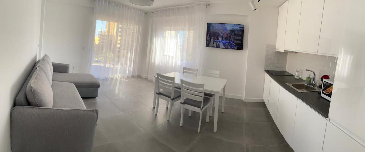 Apartamentos La Gaviota Roquetas de Mar Kültér fotó